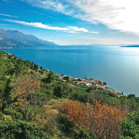 Apartment Beautiful Apartment In Omis With Kitchen *
